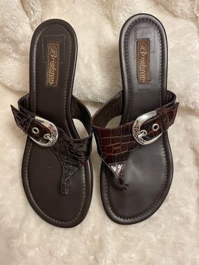 Brighton "Lark" Wedge sandal crocodile embossed thong